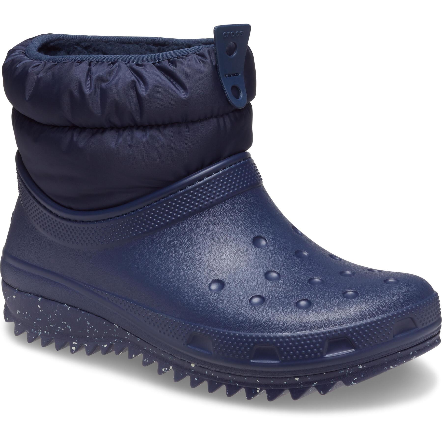 Classic short boots for women Crocs neo puff