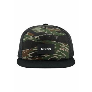 Camper's cap Nixon Team